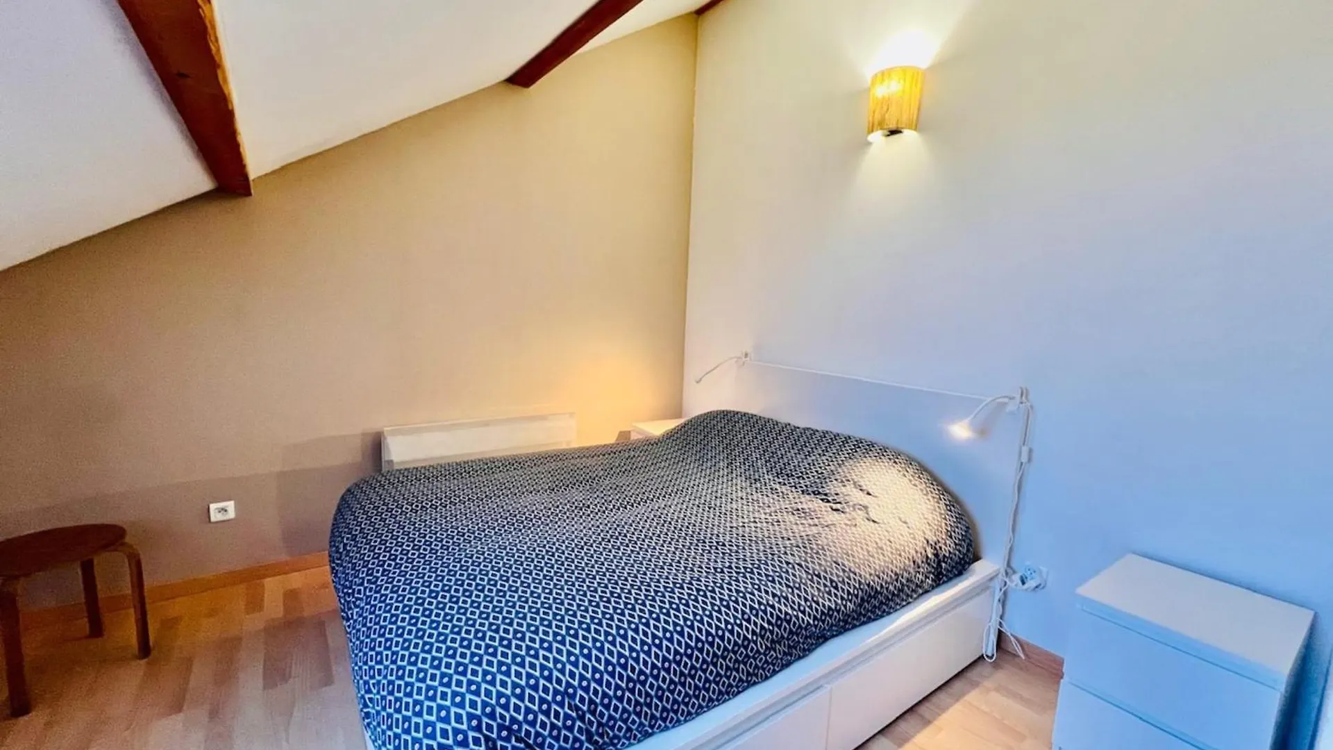 Holiday home Joli Triplex Avec Jardin Et Vue Villa Puy-Saint-Pierre